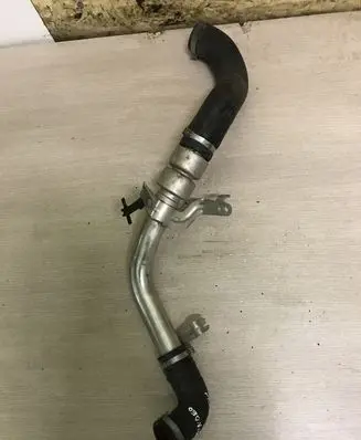 Ford Mondeo MK IV Intercooler hose/pipe
