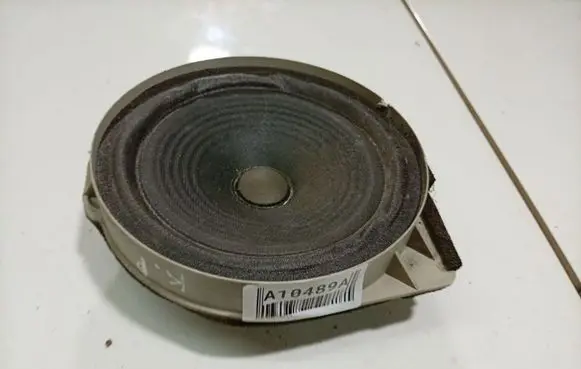 Honda Civic Front door speaker 