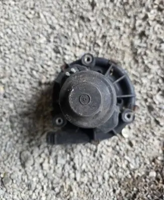 Mercedes-Benz C W203 Secondary air pump A0001404285