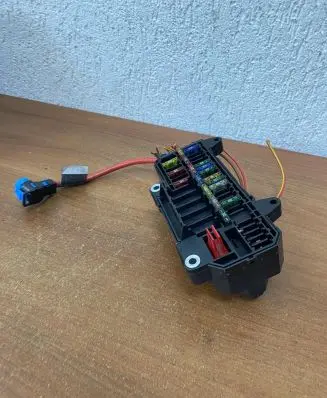 BMW 7 E65 E66 Fuse module 61136900583 10688710