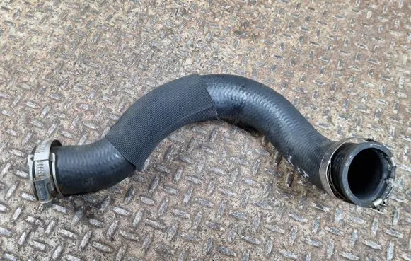 Citroen DS5 Intercooler hose/pipe 9673762180