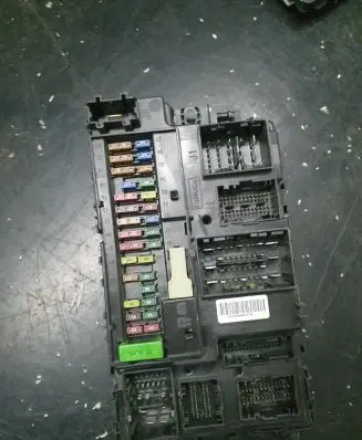 Ford Fusion II Power management control unit DG9T15604