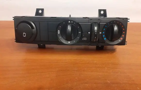 Mercedes-Benz Sprinter W906 Interior fan control switch A9068300485 10352