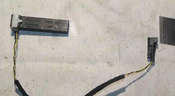 Volvo C70 Aerial antenna amplifier 30667811