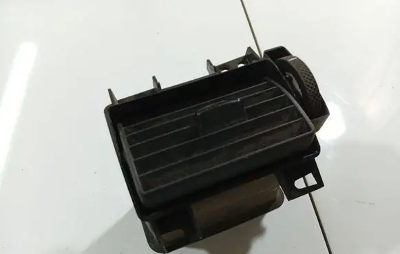Ford Transit Dash center air vent grill 6C1119C682AC 6C11-19C682-AC