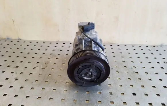 Toyota Corolla E120 E130 Air conditioning (A/C) compressor (pump) 4472607961 SCSA06C