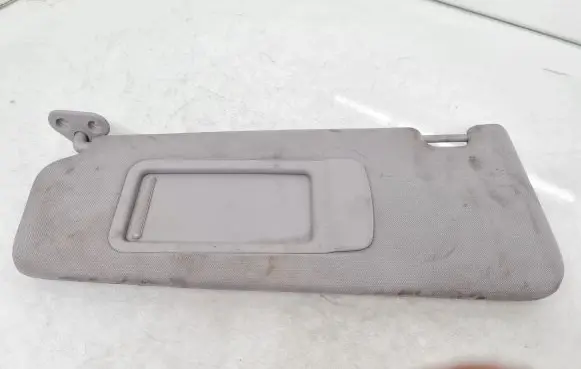 BMW 3 E90 E91 Sun visor