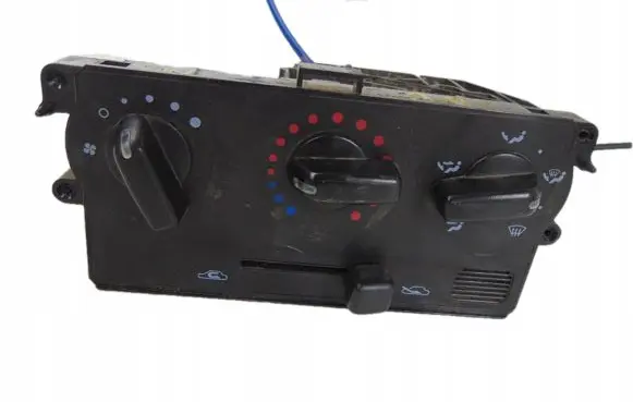 Nissan Micra Climate control unit