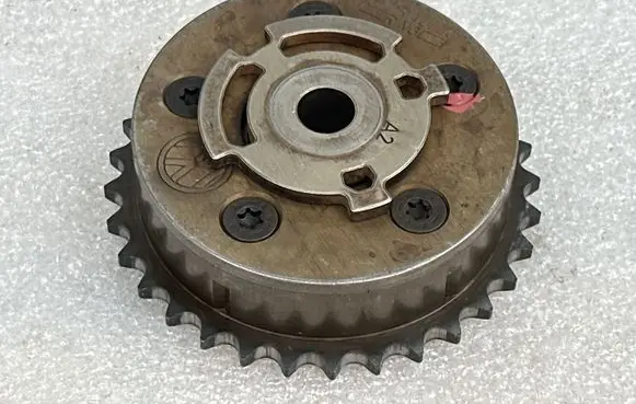 Audi A8 S8 D2 4D Camshaft pulley/ VANOS 07C109088G AD100059