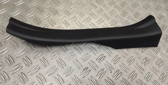 Toyota Auris E180 Rear sill trim cover 6791802300