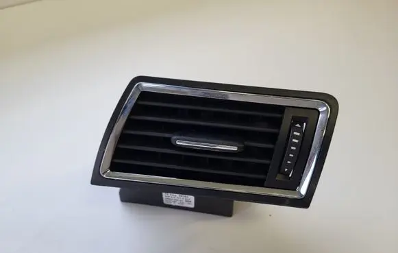 Seat Toledo IV (NH) Dashboard side air vent grill/cover trim