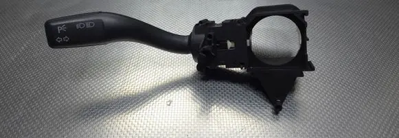 Audi A4 S4 B6 8E 8H Indicator stalk 8E0953513A