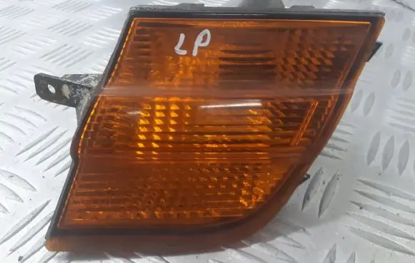 Nissan Micra Front indicator light 89027935