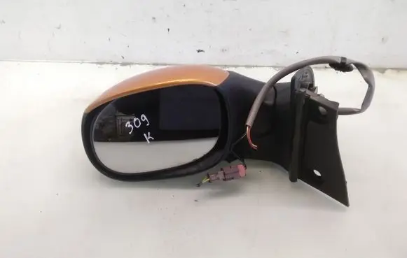 Peugeot 1007 Front door electric wing mirror