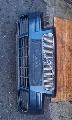 Volvo V50 Front bumper 30657005
