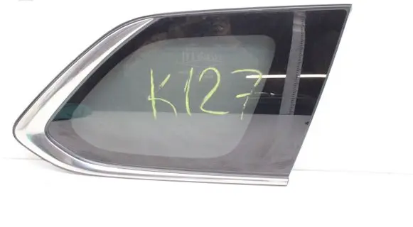 Mitsubishi Outlander Rear side window