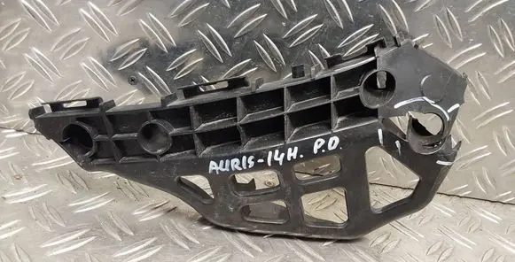 Toyota Auris E180 Front bumper mounting bracket 5253502050
