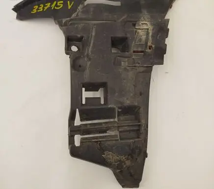 Front bumper mounting bracket