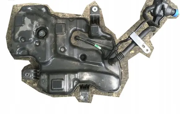 BMW 1 F40 AdBlue liquid reservoir 7399290