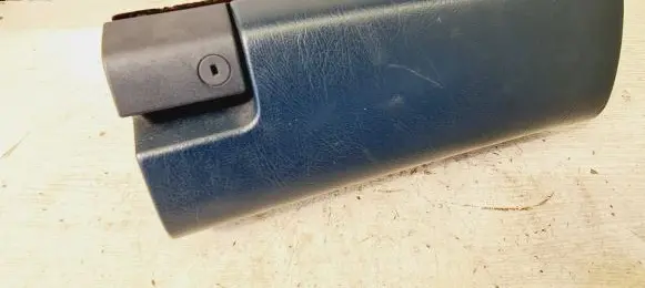 Mercedes-Benz E W210 Glove box A2106890091 104697 34567891011