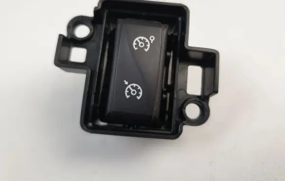 Renault Scenic III - Grand scenic III Cruise control switch 