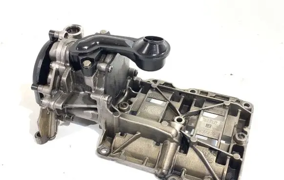 BMW 5 F10 F11 Oil pump 7810823