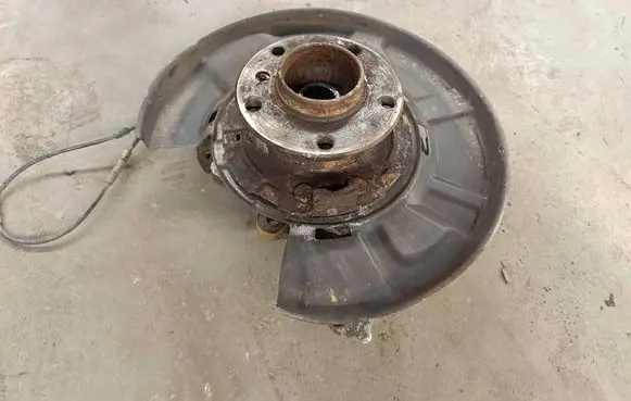 BMW 3 F30 F35 F31 Rear wheel hub spindle/knuckle 7597681
