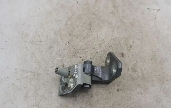 Volkswagen Golf Plus Rear door upper hinge NOCODE