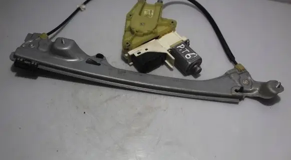 Renault Laguna III Rear door window regulator with motor 827300001R