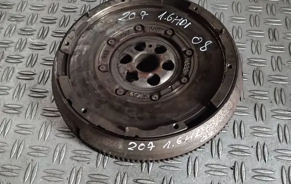 Peugeot 207 Dual mass flywheel 9659269480