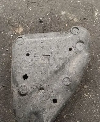 BMW X5 F15 AdBlue Liquid tank holder 7295655