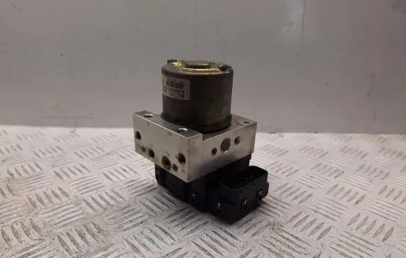 Mitsubishi Space Wagon ABS Pump MR475991 045001784