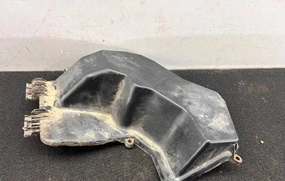 Audi A6 S6 C6 4F Fuse box cover 4F1037576A