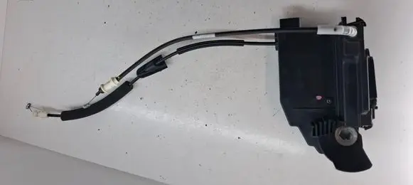 Peugeot 308 Front door lock 9810309780