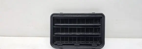 BMW 5 GT F07 Quarter panel pressure vent 6962293