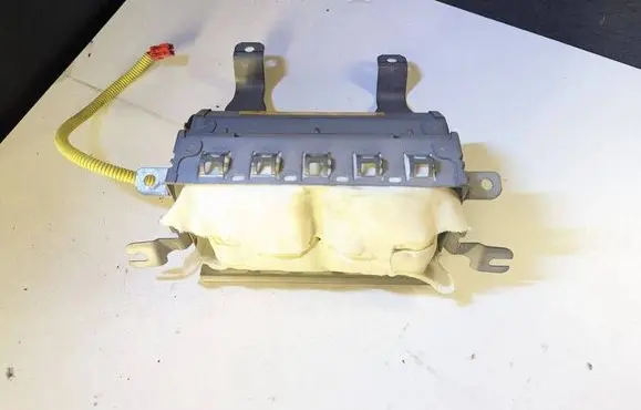 Mitsubishi Pajero Passenger airbag MR402459