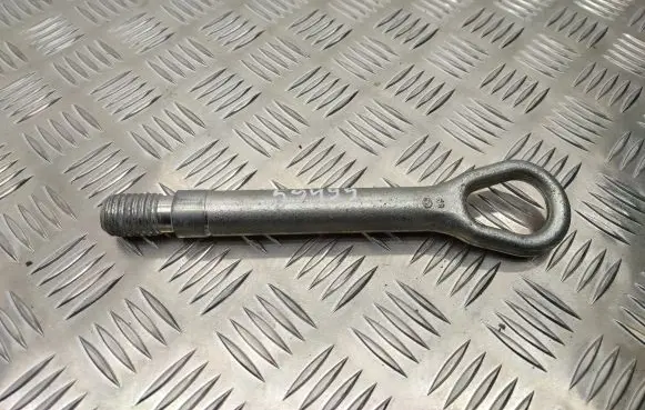 Mercedes-Benz GLK (X204) Tie down hook / loop 