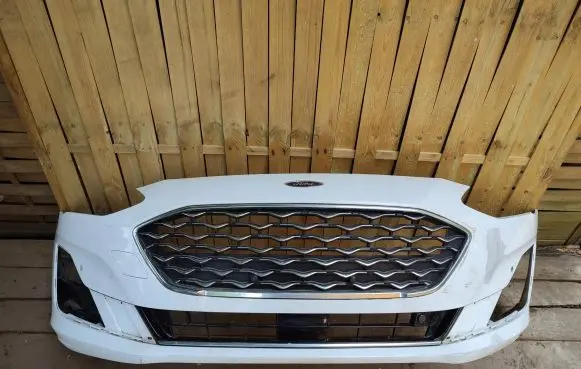 Ford Focus Front bumper