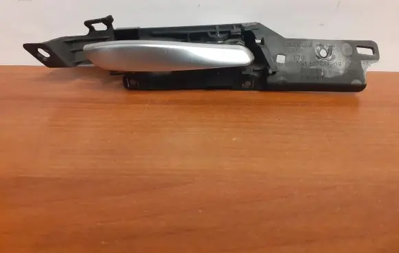 BMW X5 E70 Front door interior handle 6974296 10904