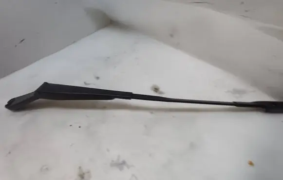 Audi A6 Allroad C7 Front wiper blade arm 4G1955407D