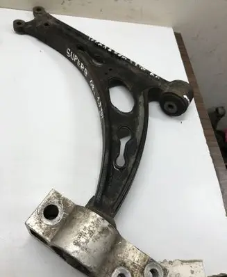 Skoda Superb B5 (3U) Front lower control arm/wishbone