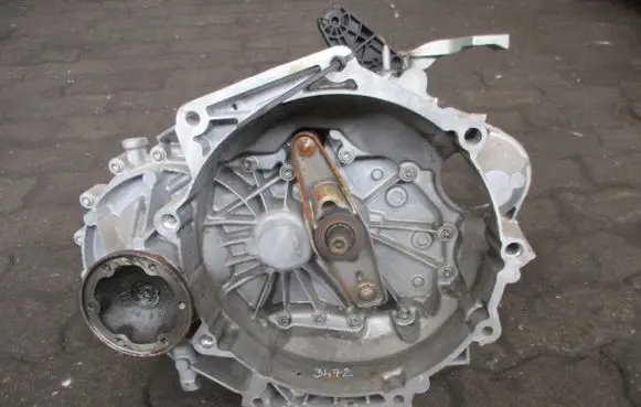 Seat Leon (5F) Manual 6 speed gearbox MYF CMB