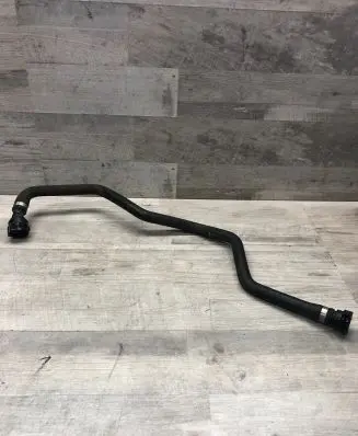 BMW 5 F10 F11 Engine coolant pipe/hose 7809819