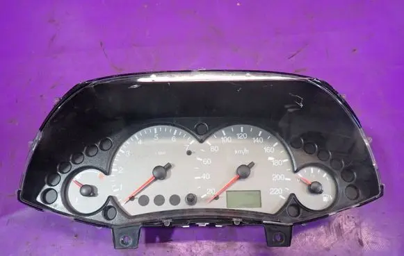 Ford Focus Speedometer (instrument cluster) 