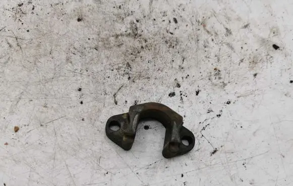 BMW 3 E46 Fuel Injector clamp holder NOCODE