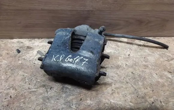 Volkswagen Golf VII Front brake caliper
