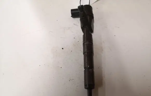 Saab 9-3 Ver2 Fuel injector 0445110243
