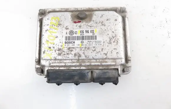 Volkswagen Golf IV Engine control unit/module 036906032 0261206140