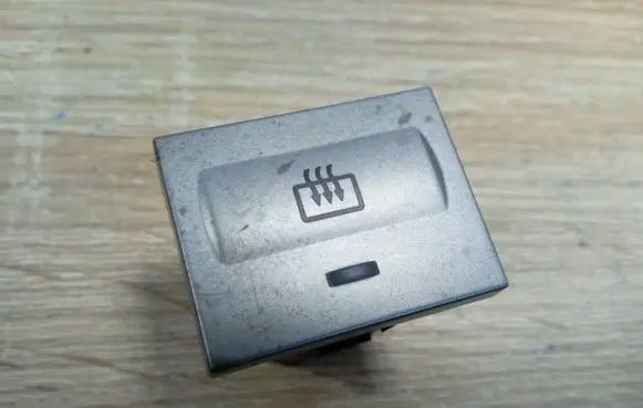 Other switches/knobs/shifts
