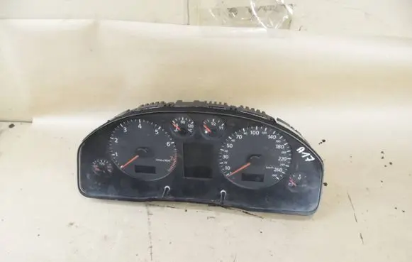 Audi A6 S6 C5 4B Speedometer (instrument cluster) 4B0920930N